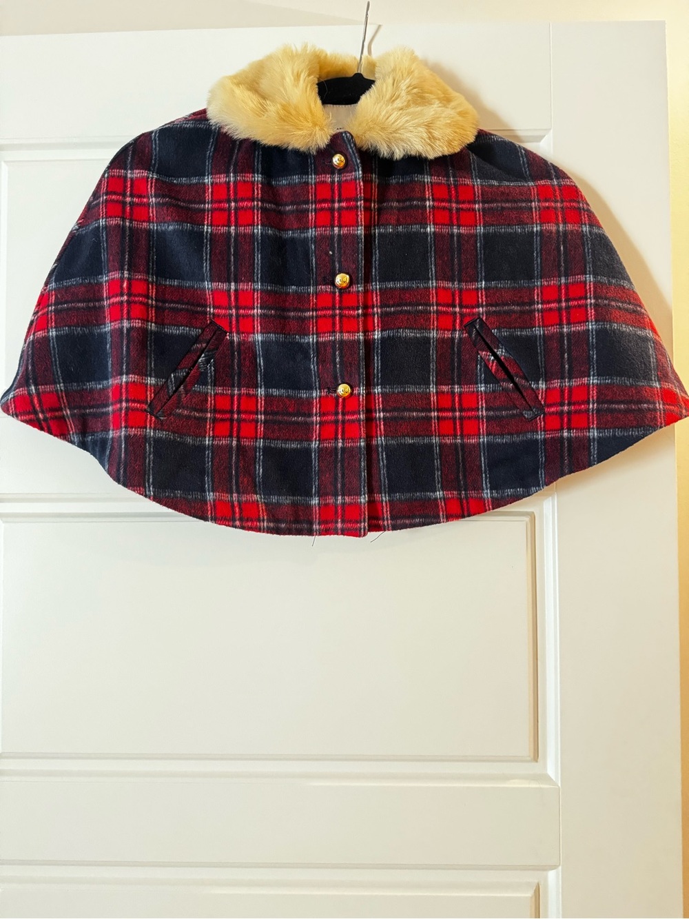 Janie & Jack Plaid Faux Fur Collar Cape | Size 3–4